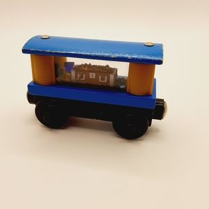 VINTAGE Thomas the Tank Engine- 2003 Wooden Railway, JEWEL CAR- Used.